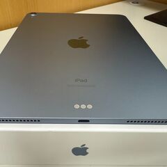 iPad Air 第4世代 64GB Wi-Fiモデル + Logicool コンボタッチの画像