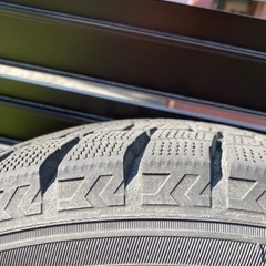 タイヤ　スタッドレスの画像