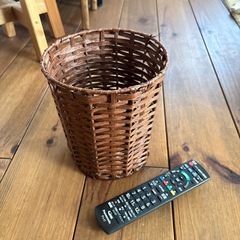 ニトリ　ゴミ箱　ナチュラルの画像