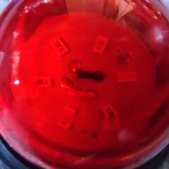 新品）LED　緊急ライト  安全警告灯 赤光 24V 警告灯 ルーフ警告灯 2セットの画像