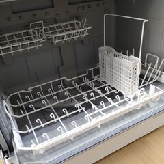 リユースのサカイ浦和店 【F281】食洗機 パナソニック NPK1-W 2022の画像