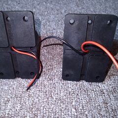 新品）LED　緊急ライト  安全警告灯 赤光 24V 警告灯 ルーフ警告灯 2セットの画像