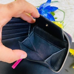 MARNI✨マルニ✨財布✨キャンバス✨ラウンドジップ✨グリーン✨ピンク✨マルチ✨の画像