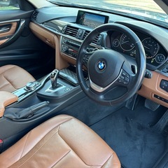 値下げ‼️4WDのBMW320iツーリングラグジュアリー‼️の画像