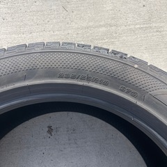 スタッドレスタイヤ 4本
の画像