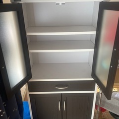 【11/9まで】食器棚の画像