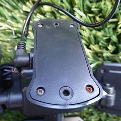 中古）ソーラーセンサーライト ソーラー充電 IP65防水 リモコン付 防犯ライトの画像