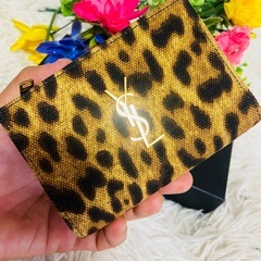 未使用✨SAINT LAURENT✨サンローラン✨財布✨コンパクト✨ヒョウ柄✨の画像