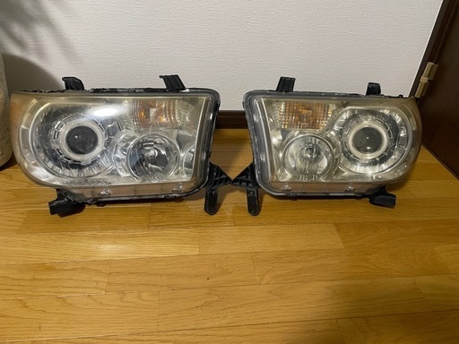 タンドラ07〜13 ヘッドライト
