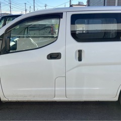 『値段交渉可』nv200  平成30年　105571km FFの画像