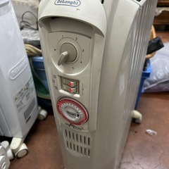 DeLonghi オイルヒーター D091549EFS　デロンギの画像