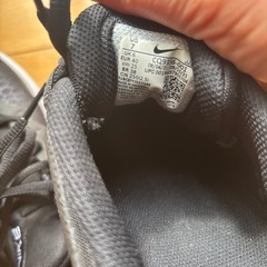 NIKE ブラックスニーカー25.0センチ
 の画像