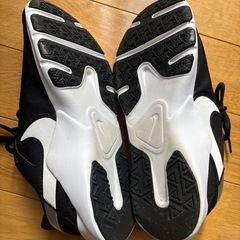 NIKE ブラックスニーカー25.0センチ
 の画像