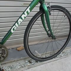 E650★38500円★整備済み クロスバイク中古自転車 【GIANT　　グリーン　465ｍｍ】の画像