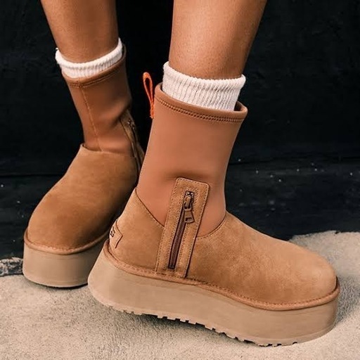 UGG classic dipper アグ ブーツ シューズ 
ムートンブーツ 23cm
