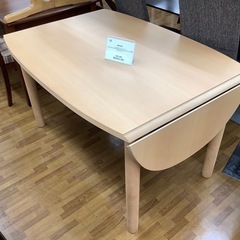 90分の無料軽トラック貸出サービス！maruni バタフライダイニングテーブルの画像