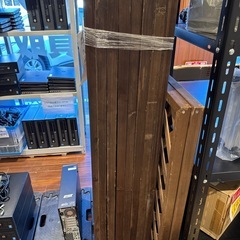 木のフェンスの画像