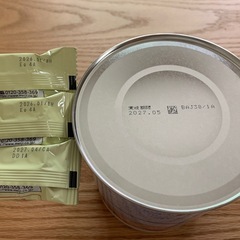 明治ほほえみ(粉800g、キューブ3本)の画像