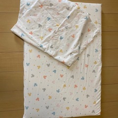ベビーベッドマットレス(カバー付き)の画像