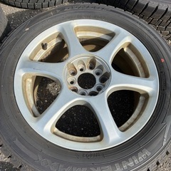 205/55/R16(スタッドレスタイヤ)の画像