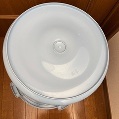 【お譲り先決定】
45リットル　ペール　ゴミ箱の画像