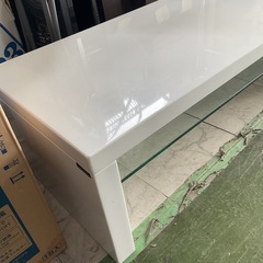 カリモク　センターテーブル　白　ガラス付きです★の画像