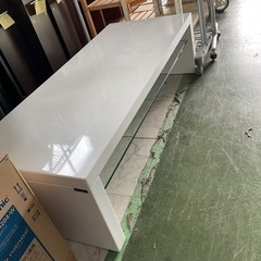 カリモク　センターテーブル　白　ガラス付きです★の画像