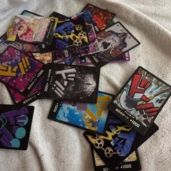 ワンピースカード大量の画像