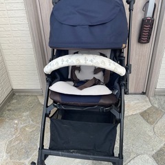 コンビ　ベビーカーの画像