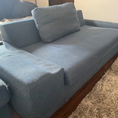 ソファの画像