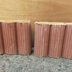 △ 花壇レンガ 花壇エッジ ガーデンブロック 園芸用レンガ 4点セット 現状渡しの画像