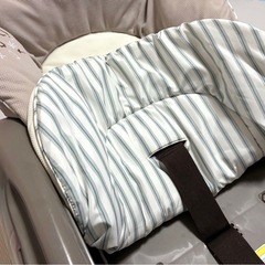 【まとめ割対象】コンビ ネムリラFF 手動 テーブル付属　キャンディベージュの画像