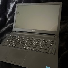 ノートパソコンの画像