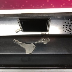 北海道旭川市直接取引限定 北電子 パチスロ 実機 ミラクルジャグラーK コイン不要機 通電動作確認済 設定キーあり 100Vの画像