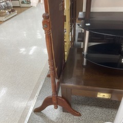 鏡　横幅約63㎝　高さ約153㎝　奥行約48㎝の画像