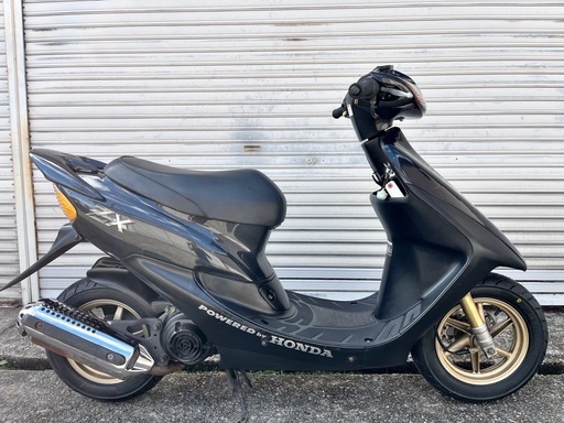 28. ライブディオZX 貴重な純正外装 全国配送OK