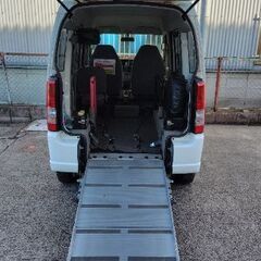 H20 エブリィ スローパー 福祉車両 電動ウインチ付 車いす移動車･リア補助シート&車いす乗員用手すり付 車検R8年3月迄!!の画像
