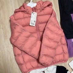 新品ユニクロ　アウター他　120サイズ　まとめ売り　女の子の画像