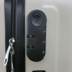 新品 HUNDRED キャリーケース Sサイズ 39L MCR-001 ハードケース ベージュ スーツケース キャスター付き キャリーバッグ 札幌 西野店の画像