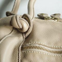 TREASURE TOPKAPI（トレジャー トプカピ）レザーのバッグの画像