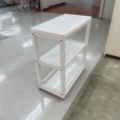 キャスター付き3段ラック　横幅約74㎝　縦約39㎝　高さ約85㎝の画像