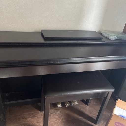 YAMAHA 電子ピアノ
