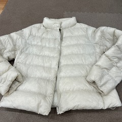 UNIQLO ウルトラライトダウン レディース の画像