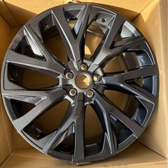 クラウンエステートHV Zグレード　新車外しの画像