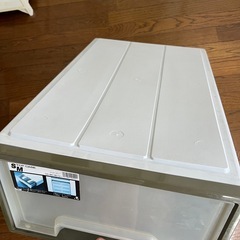 衣装ケースの画像