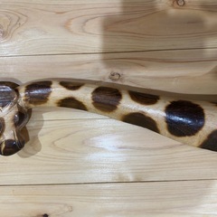 【決まりました】バリの木彫りのキリン一頭の画像