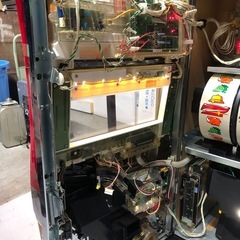 北海道旭川市直接取引限定 北電子 パチスロ 実機 アイムジャグラーAPEXVI コイン不要機 通電動作確認済 設定キーあり 100Vの画像