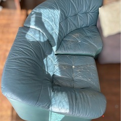 グリーンソファ【無料】の画像