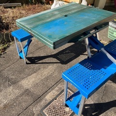 アウトドア用テーブル&チェア
の画像