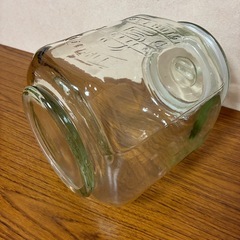 ピーナッツガラスジャーの画像